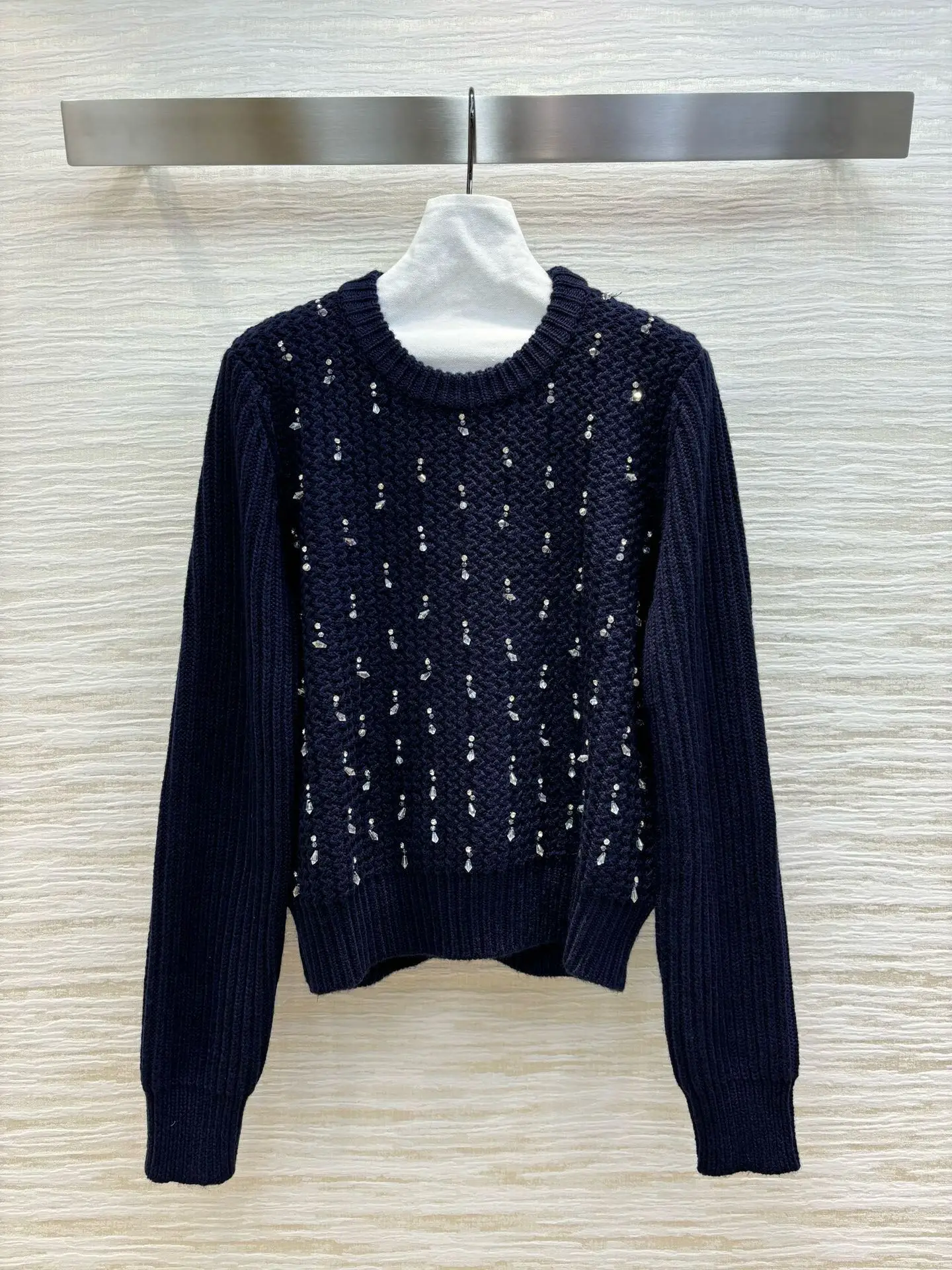 2024 new high-quality rhinestone decoration soft and comfortable fabric round neck short sleeved knitted sweater