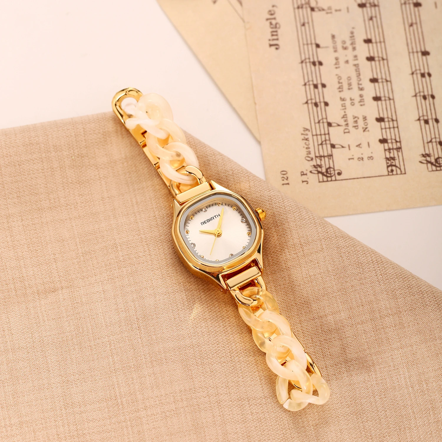 1 Piece of Women's Light Luxury Retro Classic Versatile Simple Fashion Women's Quartz Watch Suitable for Daily Decoration