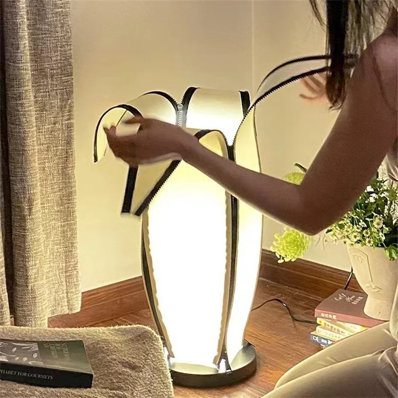 Imagem -03 - Criativa Banana Floor Lamp Quarto de Cabeceira Table Lamp Sala