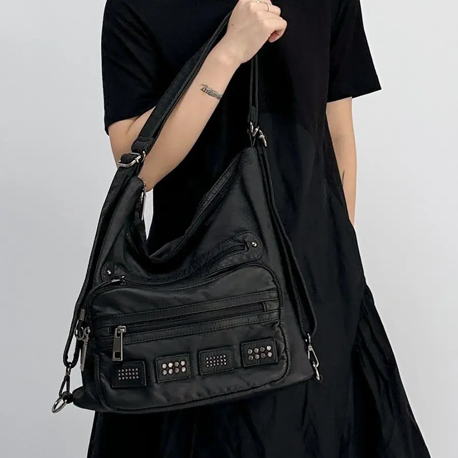 

Retro Punk Large Capaci Rivet Motorcycle Bag Tote Bag Single oulder Bag Cross-Border Best-Selling Item Faionable Ladies...