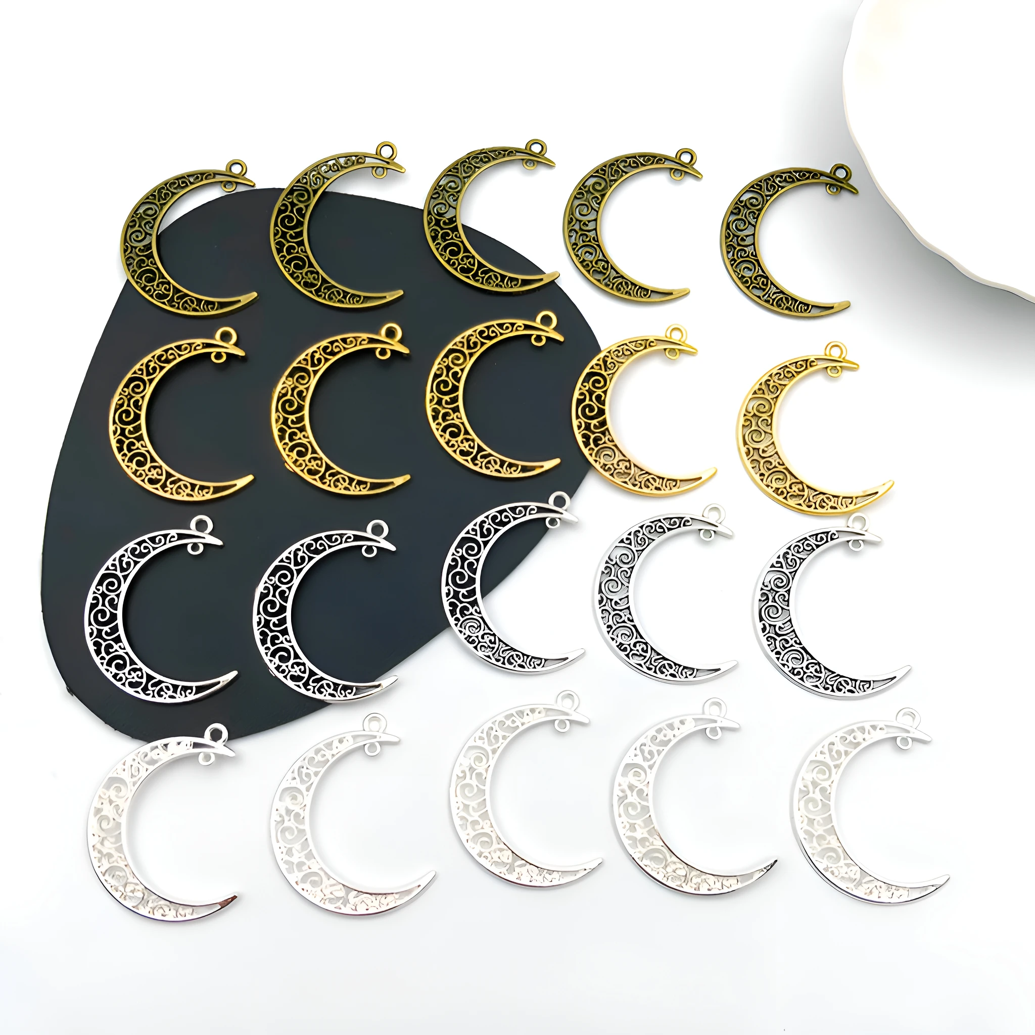 20/40/42/50pcs Mystical Celestial Charms Random Mix of Vintage Silver Stars Moons Suns Pendants for DIY Bracelet Jewelry Making