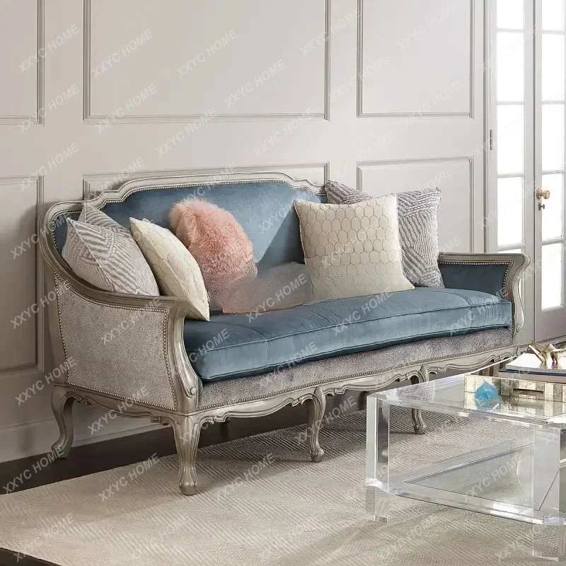 A  American solid wood sofa three-person simple small apartment
