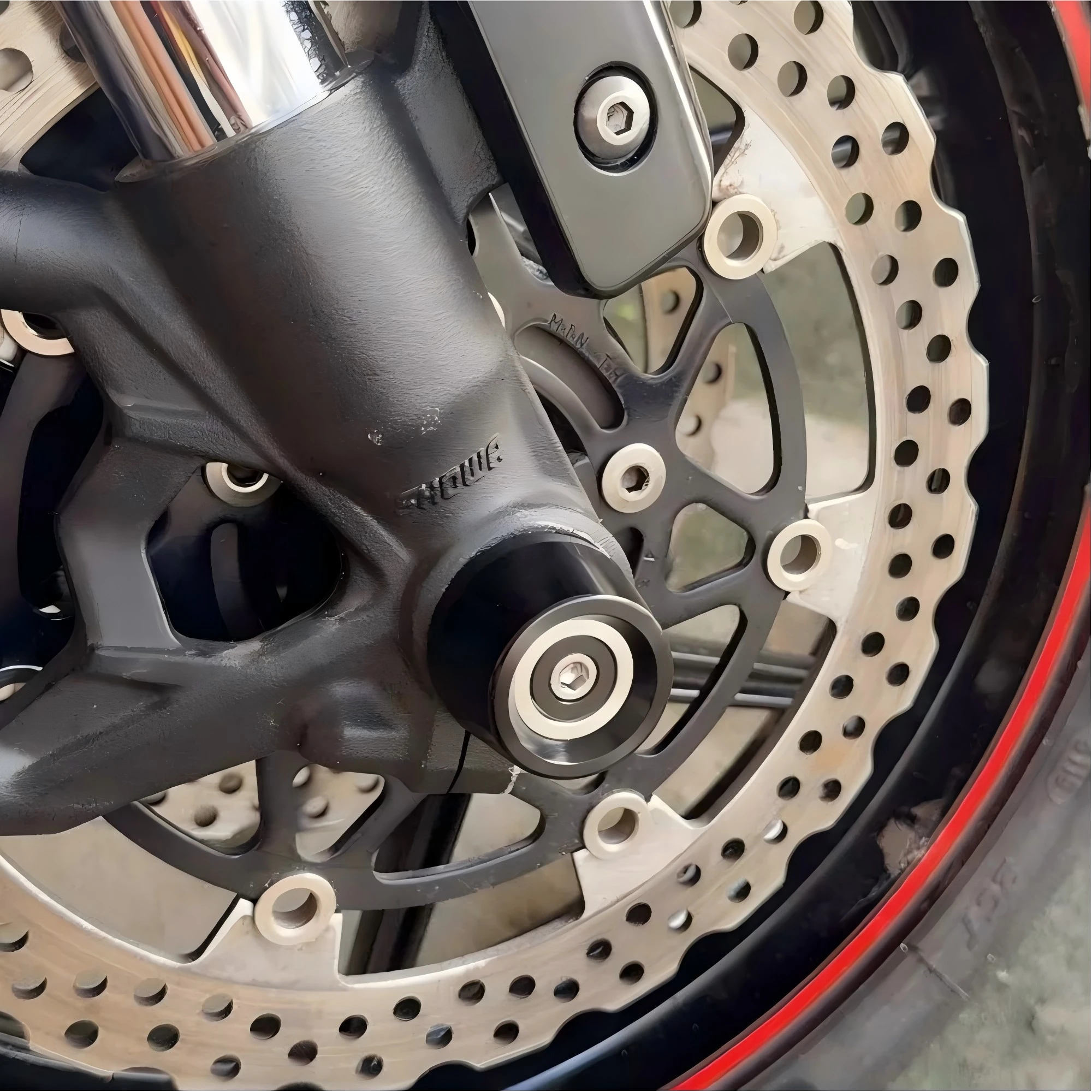 

Motorcycle Front Axle Fork Crash Sliders Wheel Protector for Ducati Streetfighter 1098 V4 Diavel 1200 1260 X-Diavel - Fork Guard