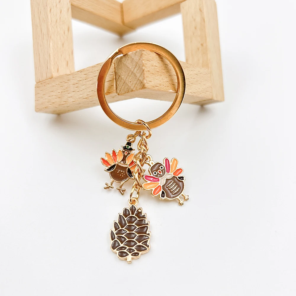 New Fashion Thanksgiving Turkey Oil Enamel Charms KeyChain Key Chain Car Keyring Women Child Gift Jewelry