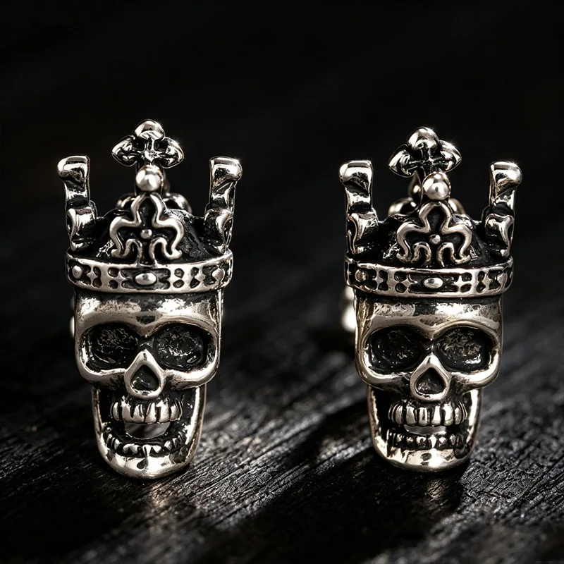 2026 New European and American Retro Crown Skull Earrings, Women's Halloween Vintage Three-dimensional Texture Jewelry Wholesale