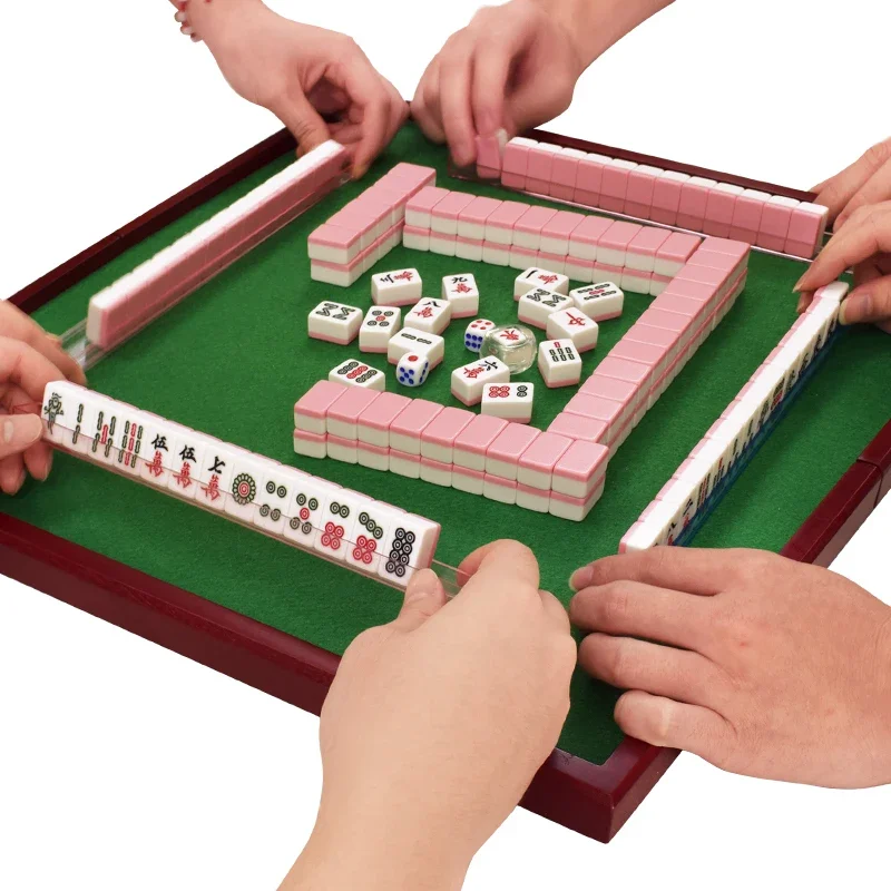 Social Mini Board Games Chess Travel Family UnusualBoard Thematic Mahjong Imitation Portable Chessjeu De Table Board Game