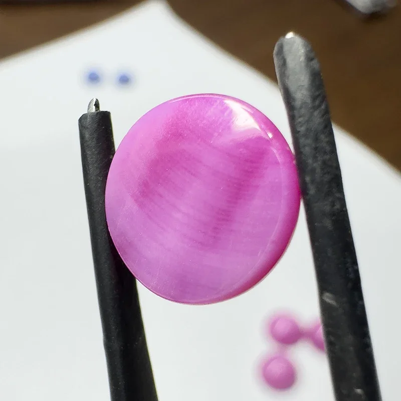 Korund-Sternenlichtstein, Rubin, halbrunde Form, glatt geschnittene Edelsteine im Cabochon-Schliff für die Herstellung von DIY-Schmuck – Detail 8