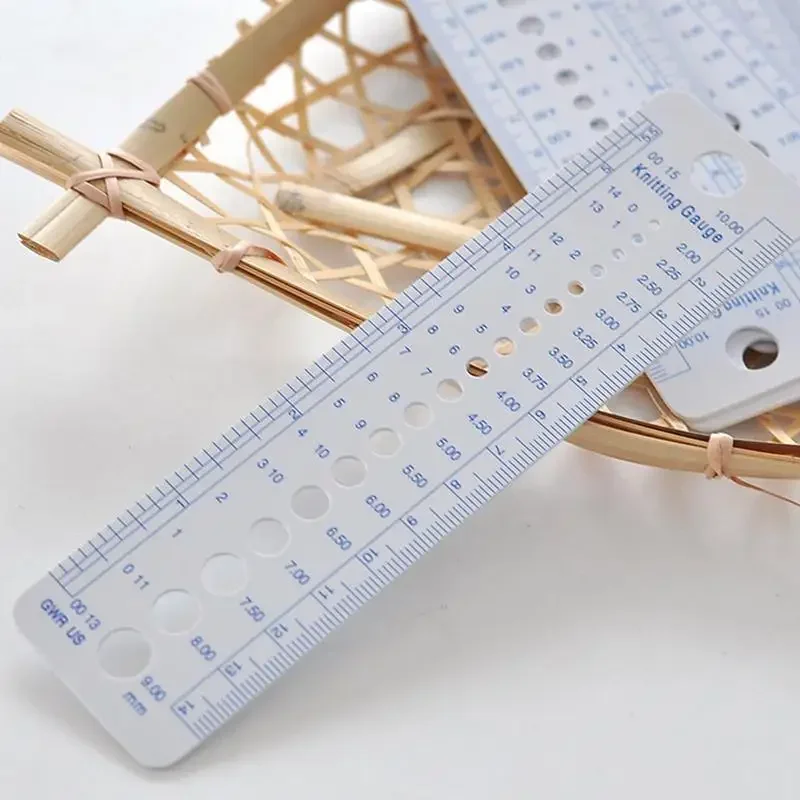 Plastic Knitting Needle Gauge Inch Cm Ruler Tool Costura Sewing Accessories Tools