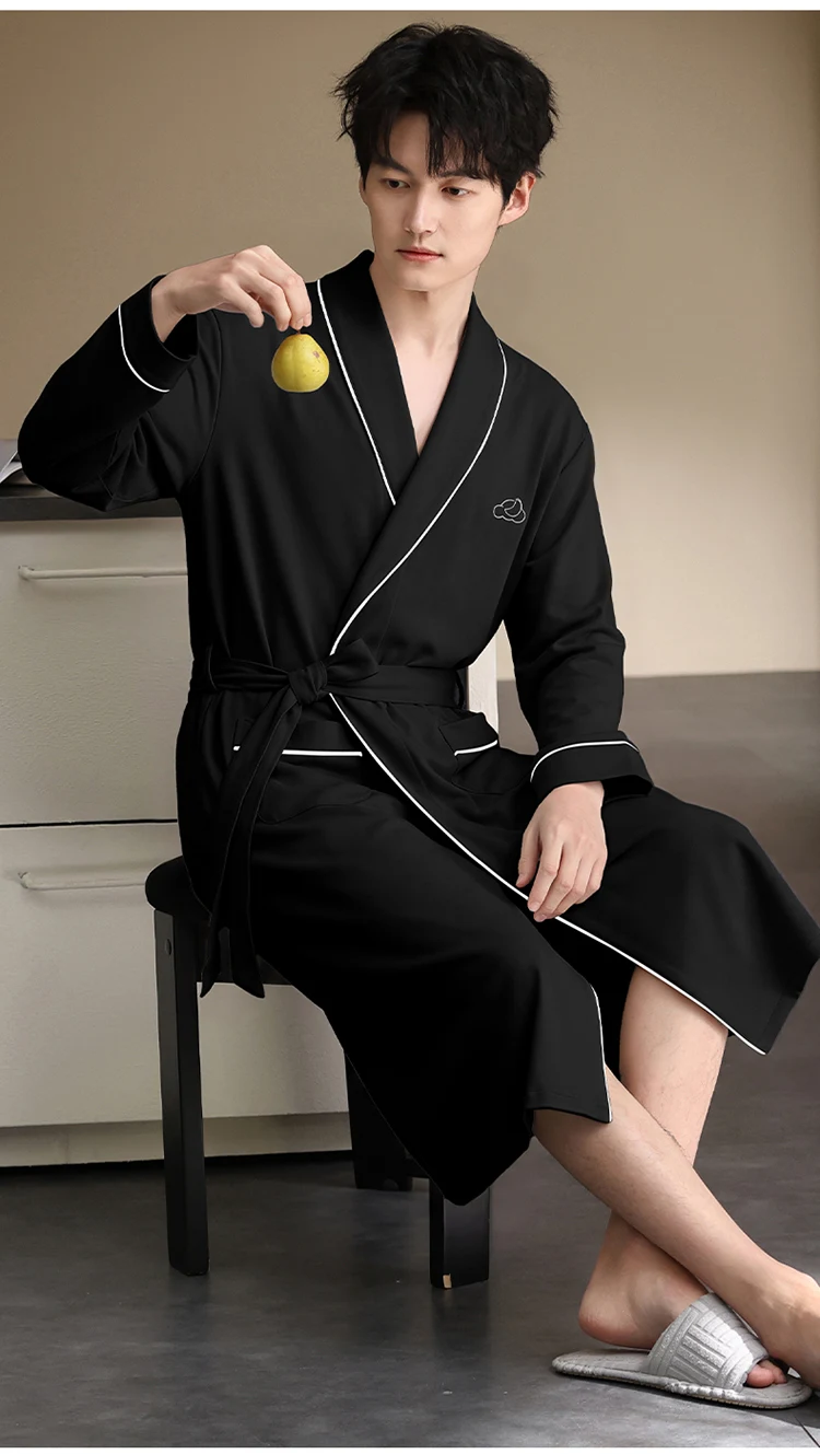 Bata para hombre de manga larga