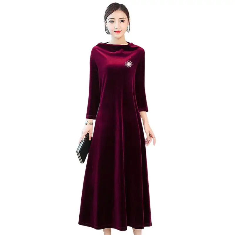 

2024 Spring and Autunm women slash neck Elegant long maxi velvet dress plus size office lady velour dress Autunm party vestidos