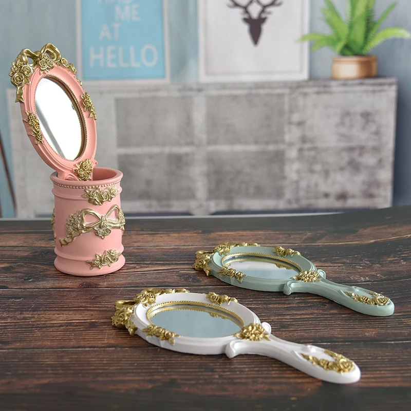 Miroirs à Main Vintage Créatifs et Mignons, Miroir de Vanité de Maquillage, Accessoire Cosmétique avec Poignée pour Cadeaux