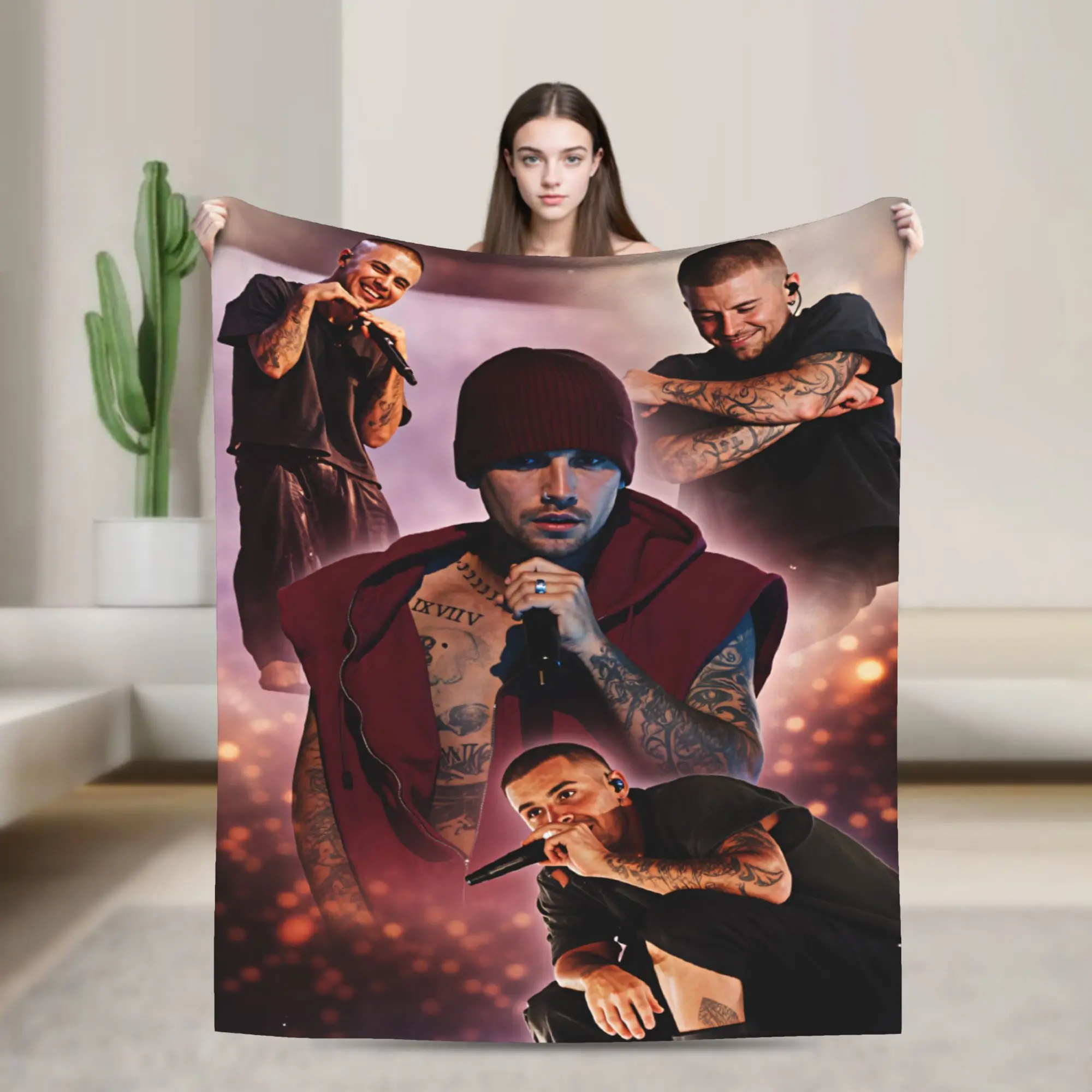 Justin Bieber Maroon Beanie Tour Flannel Blanket Warm Soft Throw Blanket for Living Room Travel Bedspread Sofa Bed Cover
