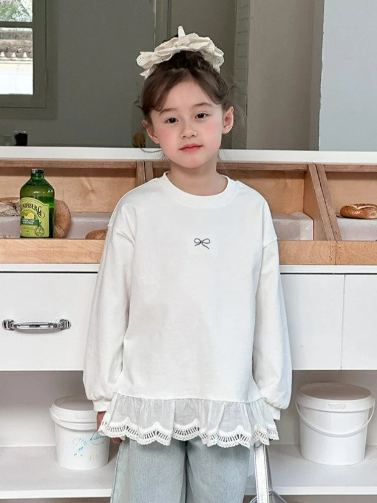 2026 Sping Autumn Sweet Flared Hem Lace Trim Underwear Top for Girls Stylish Butterfly Print Long Sleeve T-Shirt for Kids
