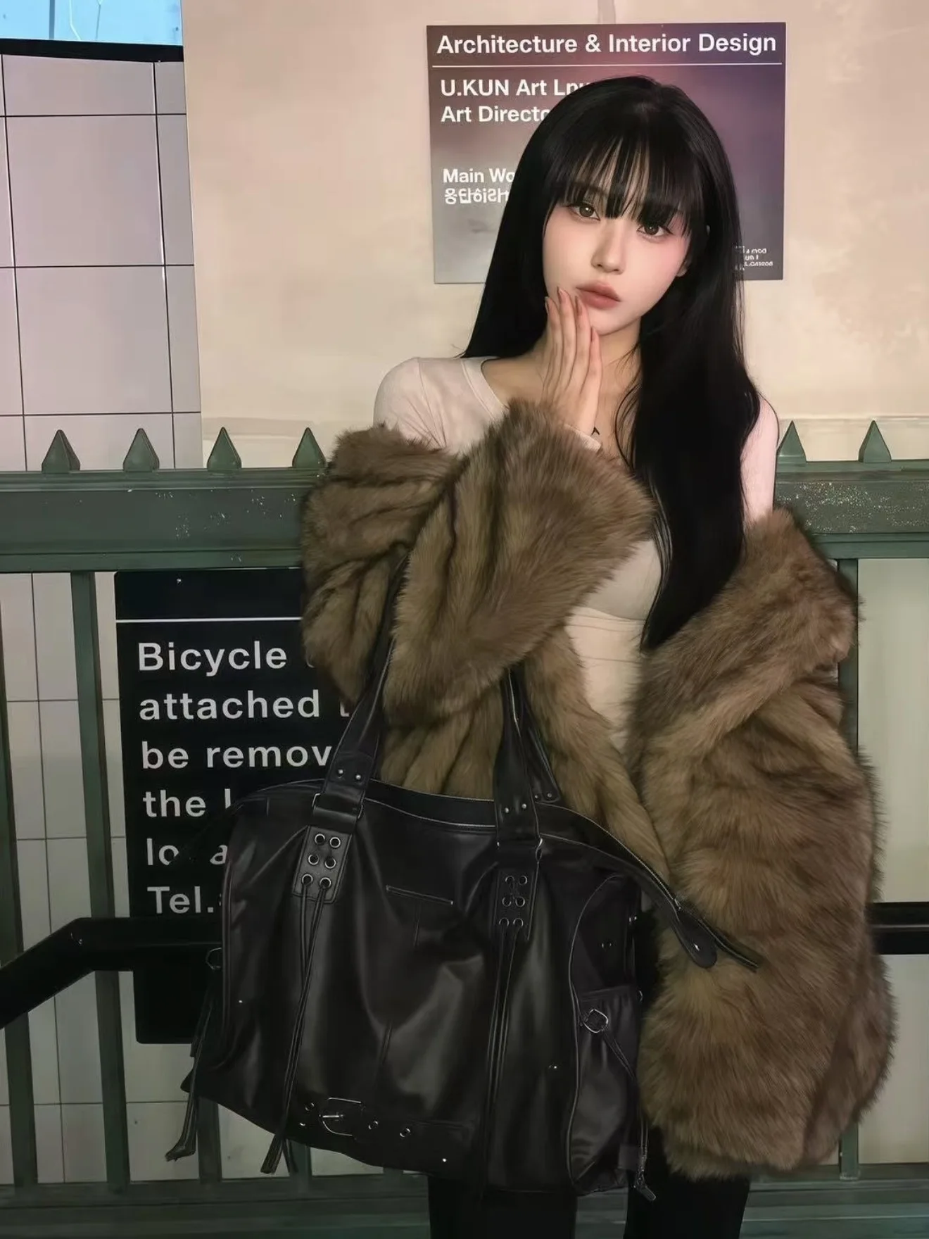 sac-fourre-tout-grande-capacite-pour-femme-fancy-club-sac-a-bandouliere-elegant-style-navetteur-avec-poignee-rigide-pour-usage-quotidien