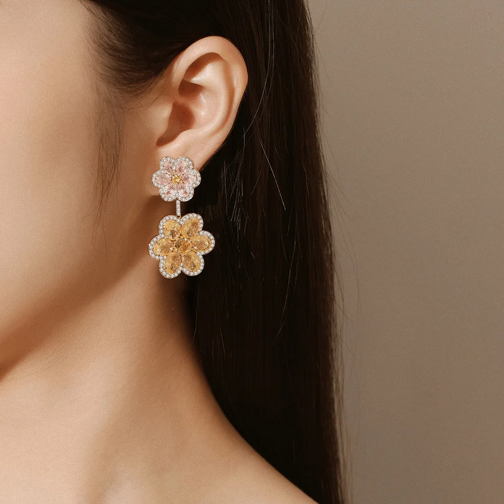 The new designer Hai Blue Diamond Double Flower Exquisite Light luxury earrings Creative Broken Ice Flower Yellow Diamond Earrin