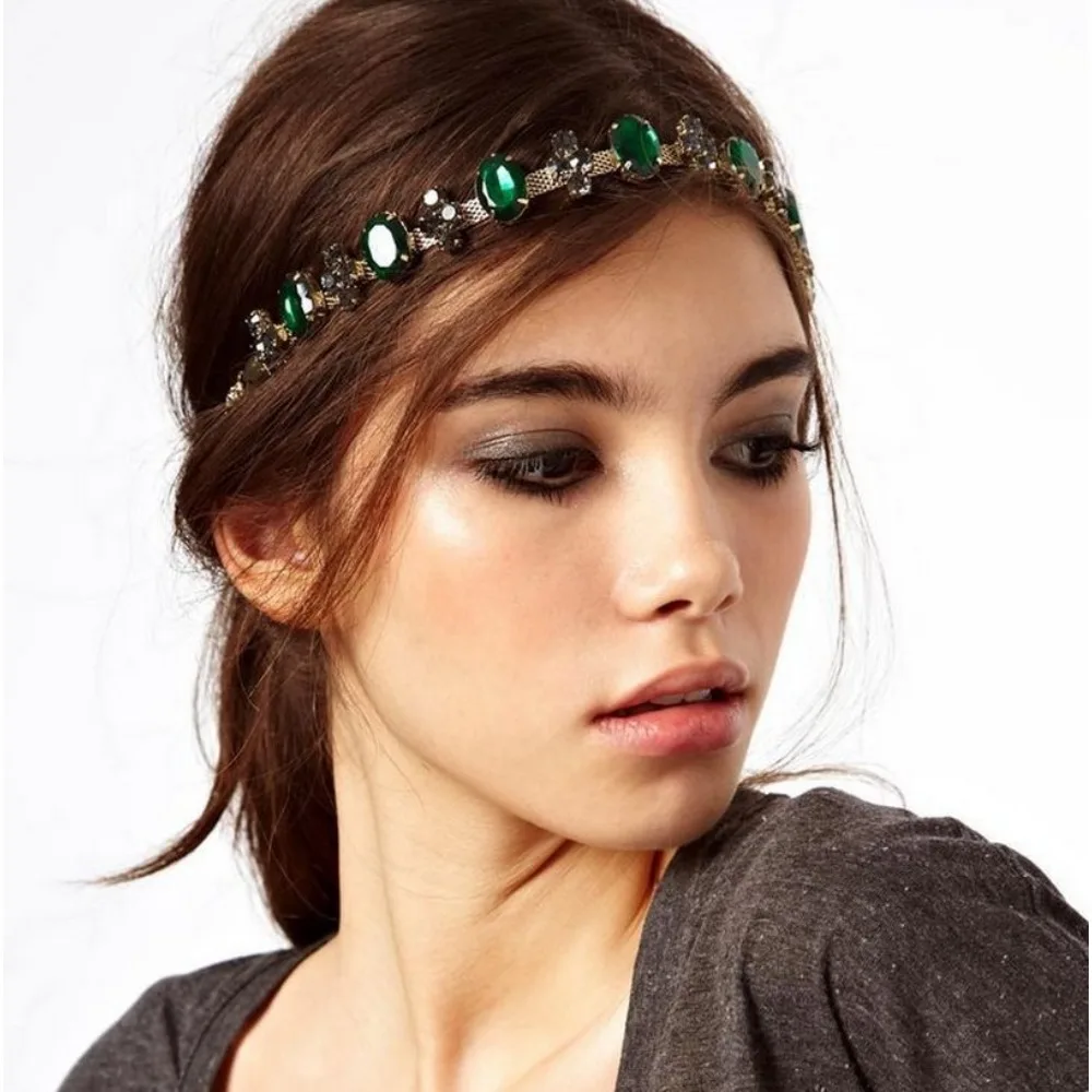 2025 New Green Crystal Wedding Headband Rhinestone Vintage Bridal Headpiece Women Hair Accessories Pageant Punk Luxury Jewelry