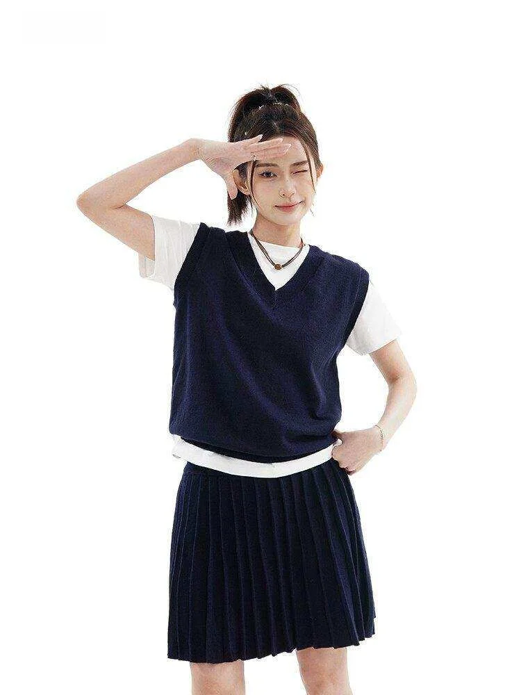 

Slimming Effect American Retro Loose Women's Knitted Sweater Short Skirt Set Casual V-Neck Top Bottoms Summer Fashion