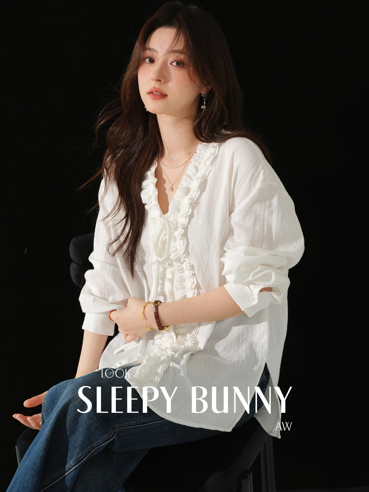 

Нежная женская блузка из чистого хлопка с кружевной отделкой и V-образным вырезом, свободного кроя, стройнящая, белая, для повседневной носки, удобная, с длинным рукавом