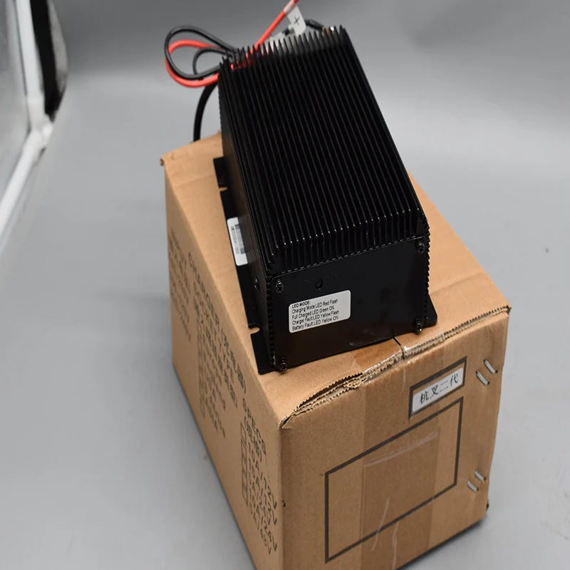 เครื่องชาร์จ TLF AIMB155-740300-000 สำหรับรถยกไฟฟ้า