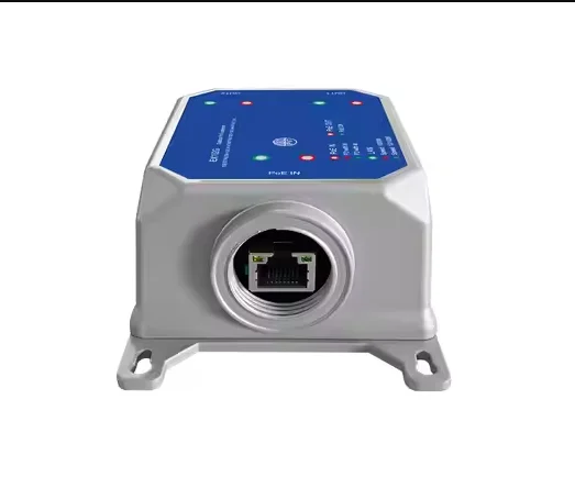 Outdoor waterproof IP67 1 in 2 out gigabit CCTV IP Camera 802.3af/at/bt high power PoE Ethernet extender