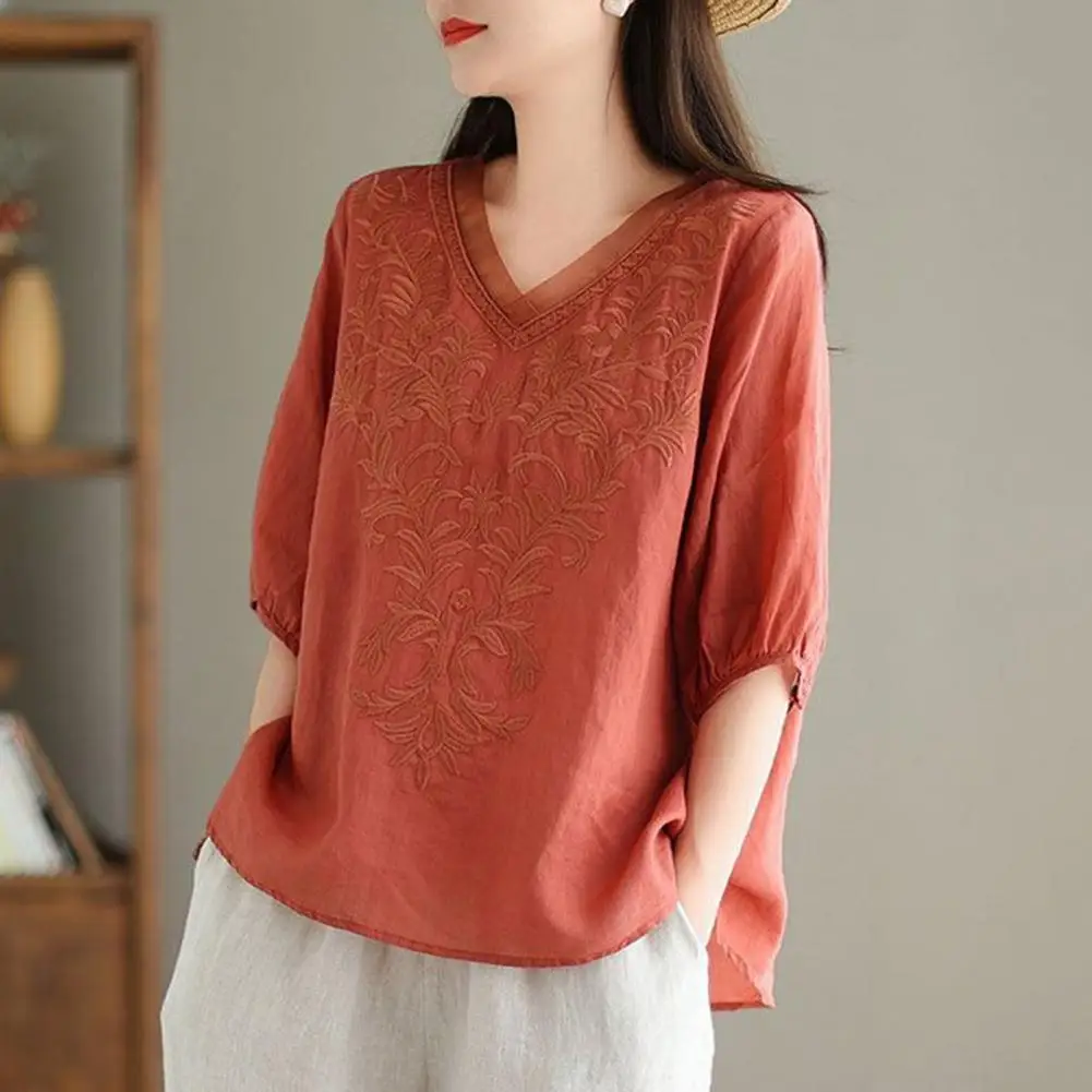 Embroidery Pattern Pullover Tops Stylish Women\'s Embroidered V-neck Tops for Spring Autumn Loose Fit Commuting Style Blouses