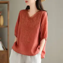 Embroidery Pattern Pullover Tops Stylish Women's Embroidered V-neck Tops for Spring Autumn Loose Fit Commuting Style Blouses