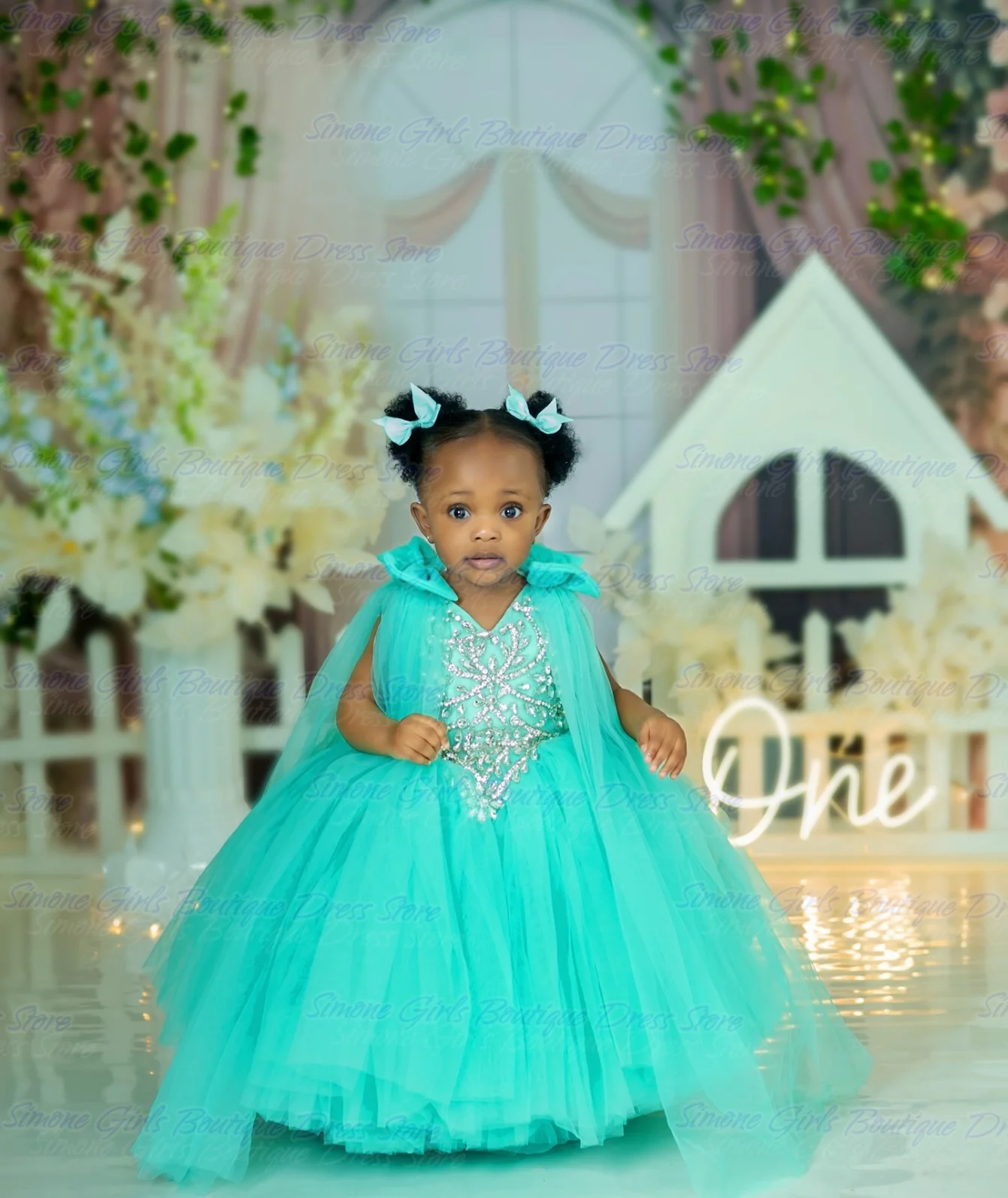 Cute girl's wedding dress Diamond Sleeveless Bow Princess Dress V Flower Girls Dress for Wedding birthday party Evening gown