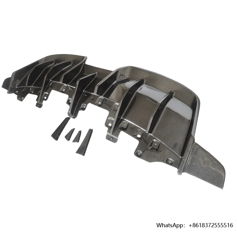 

daPT Style Glossy Carbon Fiber Rear Diffuser for Lambo Huracan EVO 2019-2021