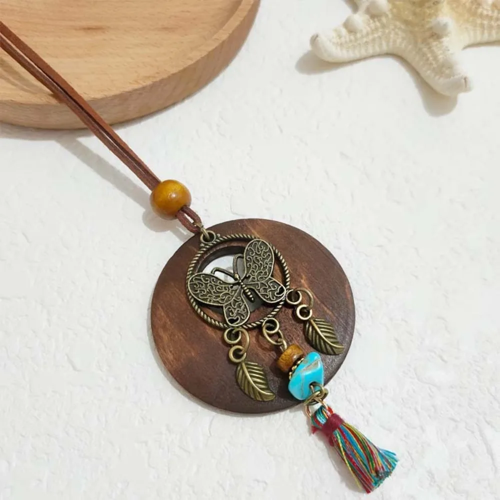 Gifts Wooden Sweater Chain Retro Round Clothing Pendant