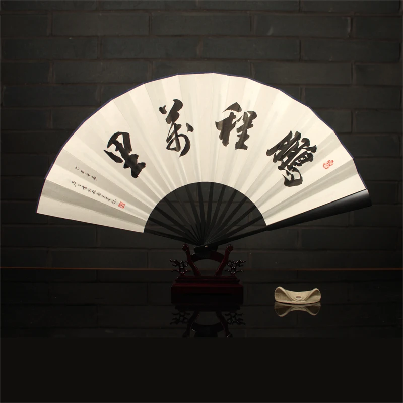 Men's folding fan hand-painted calligraphy and painting bamboo fan atmospheric manual fan outdoor tourism crafts decoration