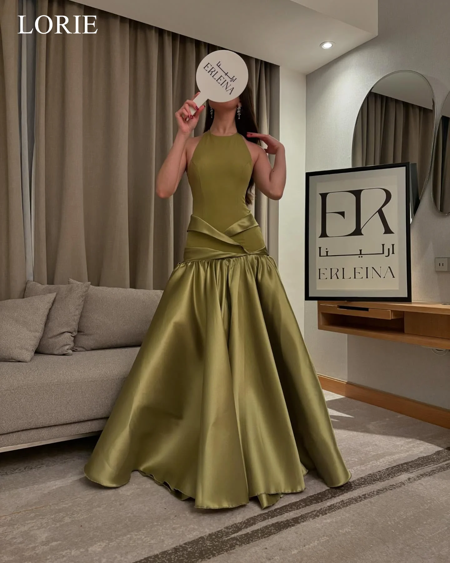 LORIE ชุดเดรสปาร์ตี้ผ้าซาตินสุดหรู คอทรงโอ แขนกุด ทรงเอไลน์ ชุดราตรีงานพรอม ผ้าจับจีบ สำหรับงานพิธีการ ชุดราตรีงานพรอม สามารถสั่งตัดได้