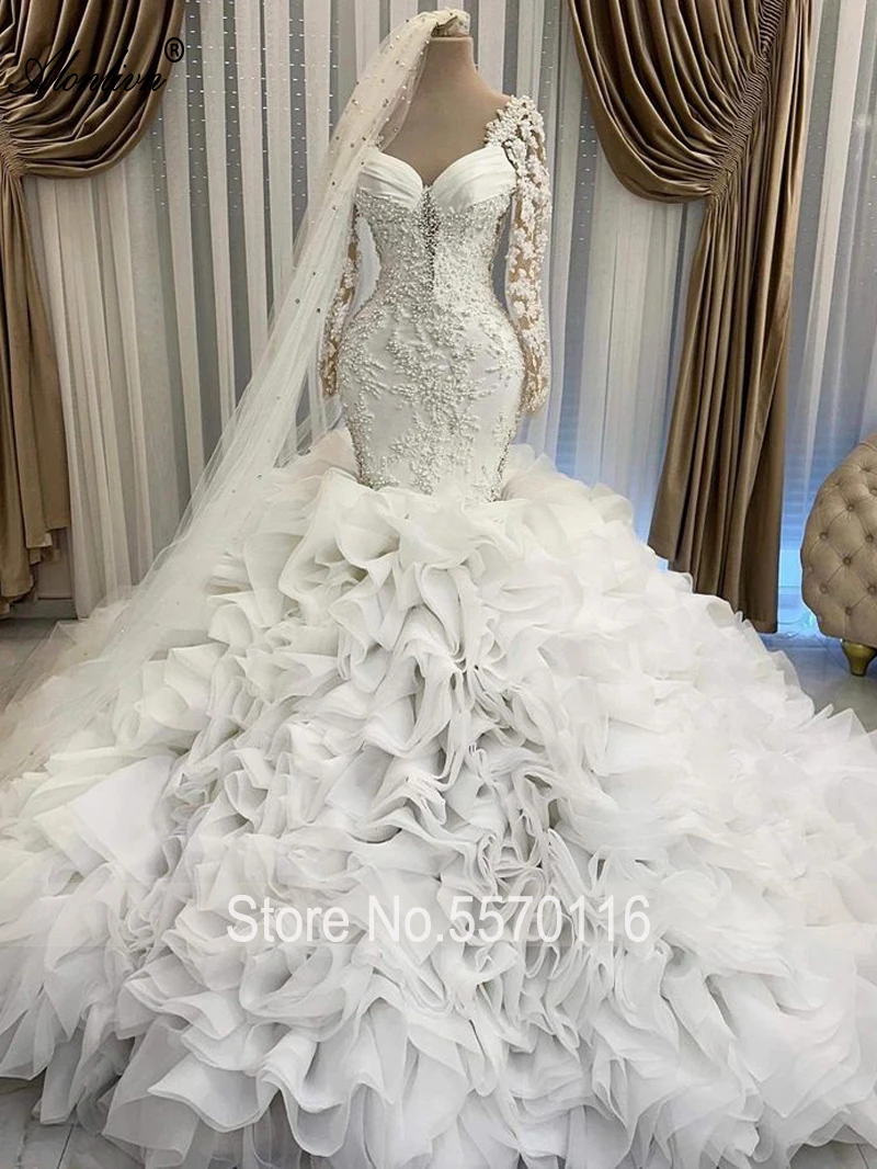 Alonlivn Vintage Mermaid  Wedding Dresses Beading Pearls Appliques Tiered Ruffled Train Full Sleeves Trumpet Bridal Gowns