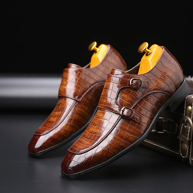 

Luxury Men Dress Shoes Plus Size Comfort Leather Shoes Men Buckle Casual Wedding Party Shoes High Quality Business Brogue Shoe