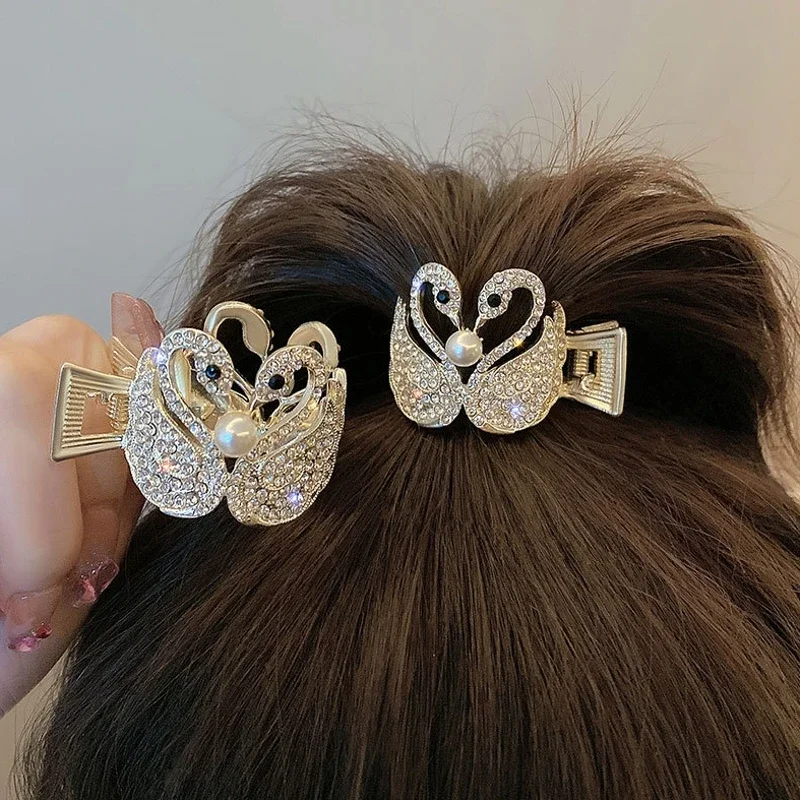 Fashion Pearl Rhinestone Swan Clasp Ponytail Fixed Artifact Hair Claw Jewelry Hair Accessories for Women Girl Hair Accessories