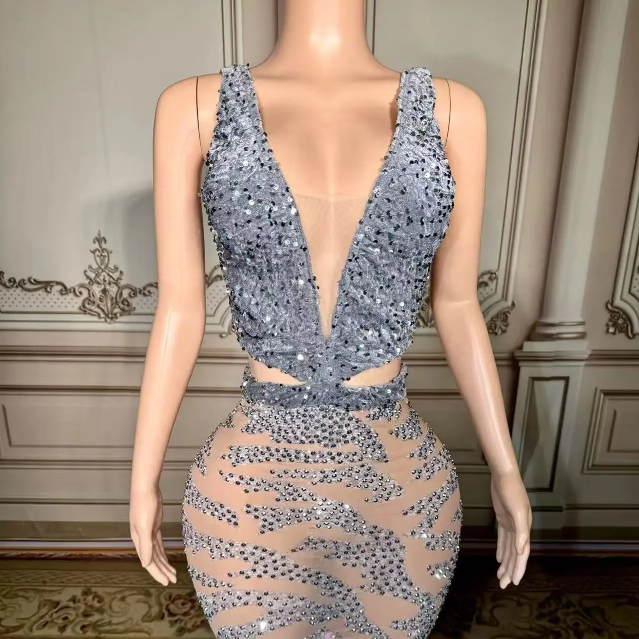 ROSEINTHEBOX-vestidos de noche con cuello de pico para niñas negras, sexys, sin mangas, con diamantes personalizados, plumas de terciopelo, vestido de celebridad
