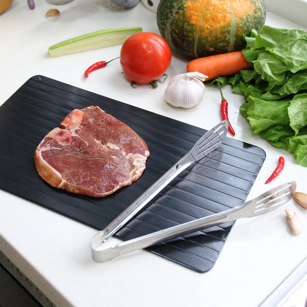 

Aluminum Quick Thawing Plate Black 35.5x20.5x0.3 Cm Fast Defrosting Tray for Meat Fish Vegetables Kitchen Gadget