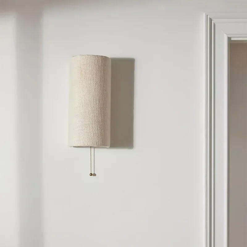 

2025 светодиодный простой настенный светильник в стиле ретро, креативный дизайнерский прикроватный светильник, американский светильник для гостиной, входа, спальни, атмосферный свет