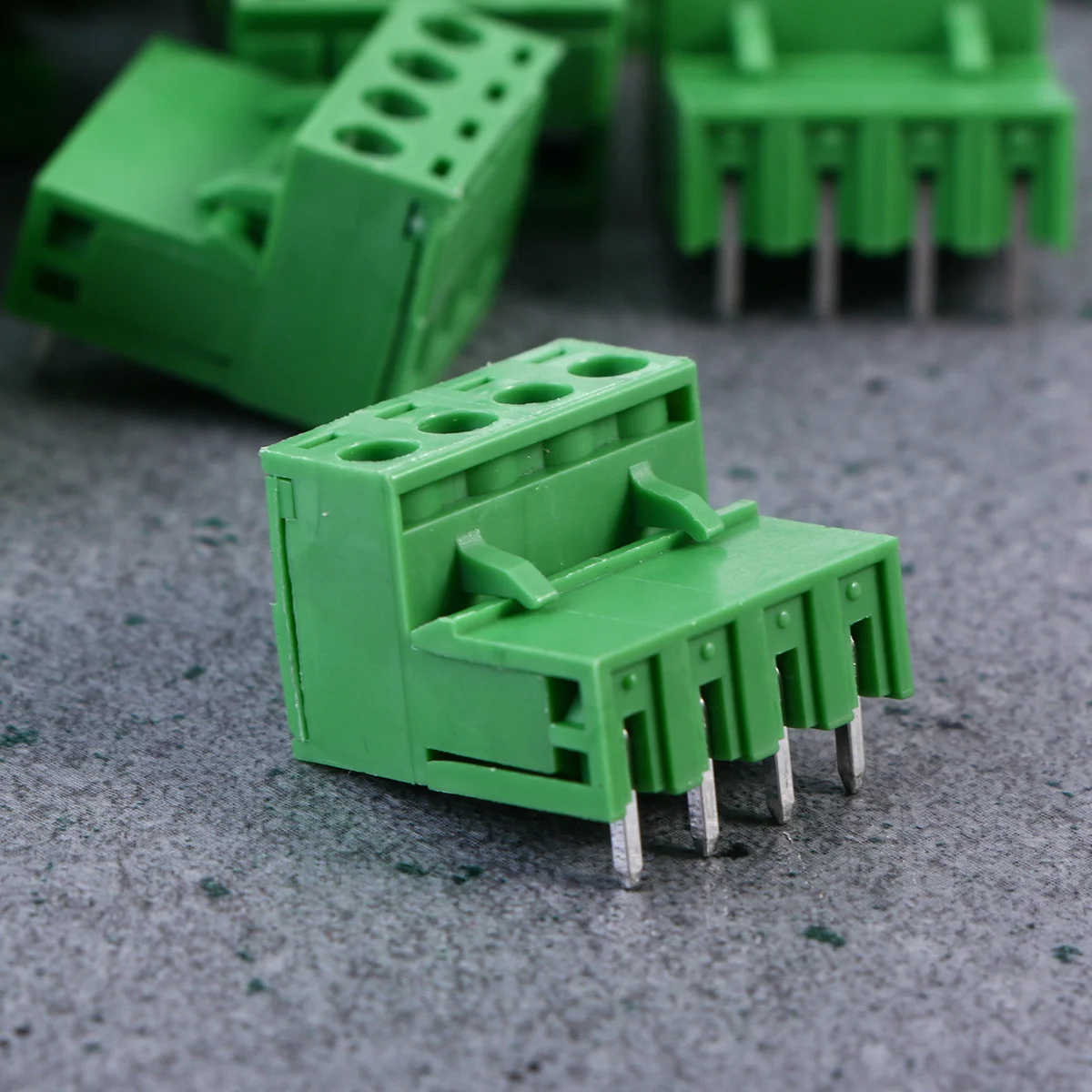 

20pcs 5.08Mm Pluggable Pcb Terminal Block 4-Pin Mount For Prototyping Solderless Projects Terminal Blocks Pcb