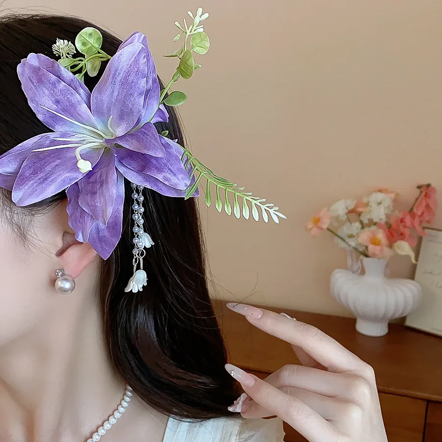 Vielseitige Romantische Künstliche Blumen-Haarspangen für Frauen, Frische Süße Blumencluster-Quasten-Haarklammern für Urlaub, Reisen und Fotoshootings M – Detail 8