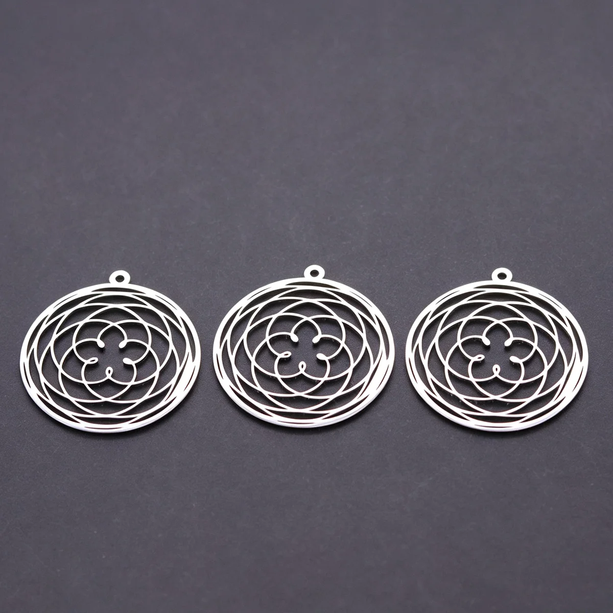 3pcs Stainless Steel Hollow Venus Flower Round Charm Seed of Life Pendant For DIY Necklace Bracelet Jewelry Making Accessories