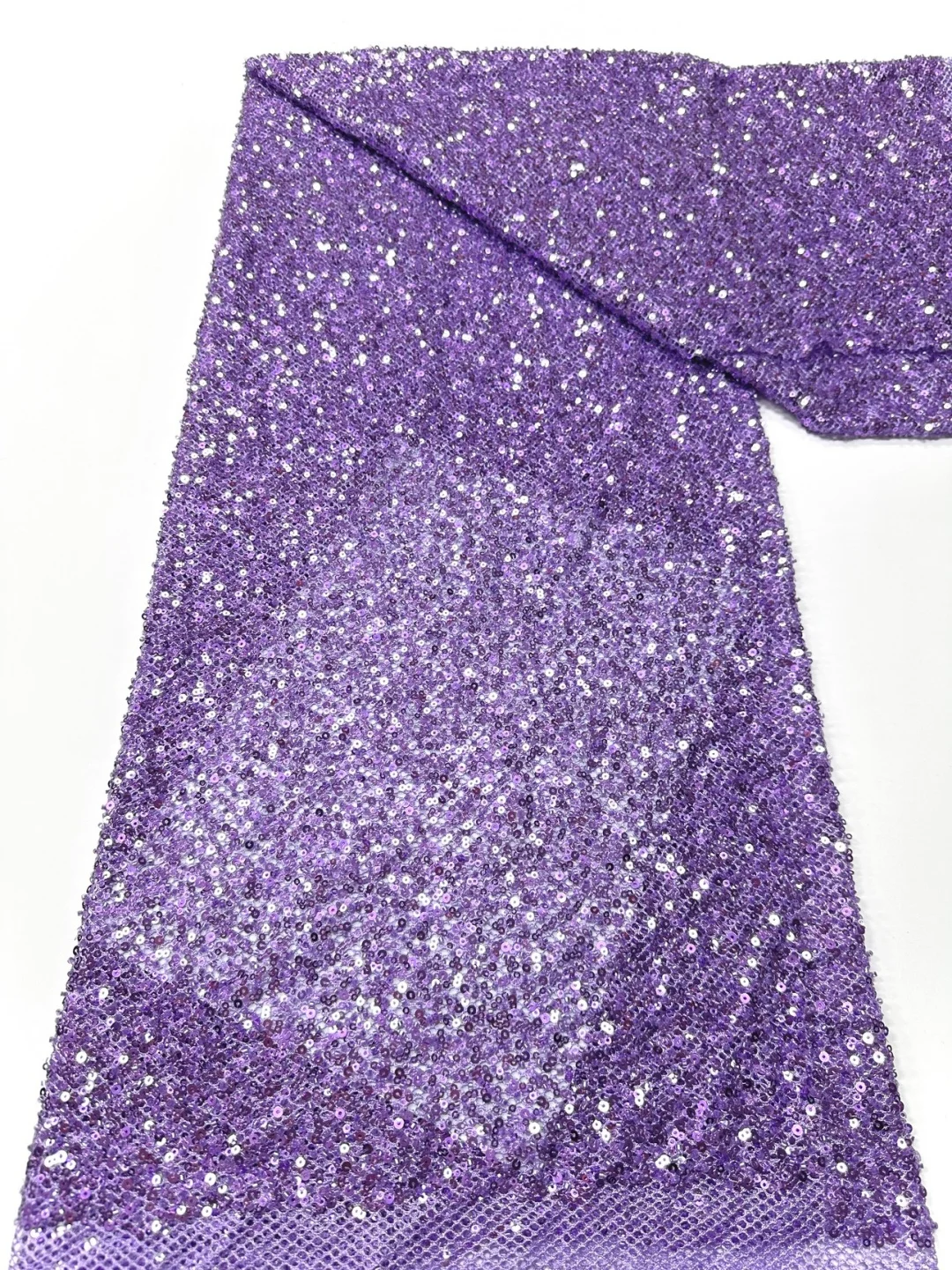 tela-de-encaje-de-guipur-africana-de-alta-calidad-2026-con-piedras-nigerianas-tela-de-encaje-soluble-en-agua-para-coser-vestidos-de-mujer-5-yardas
