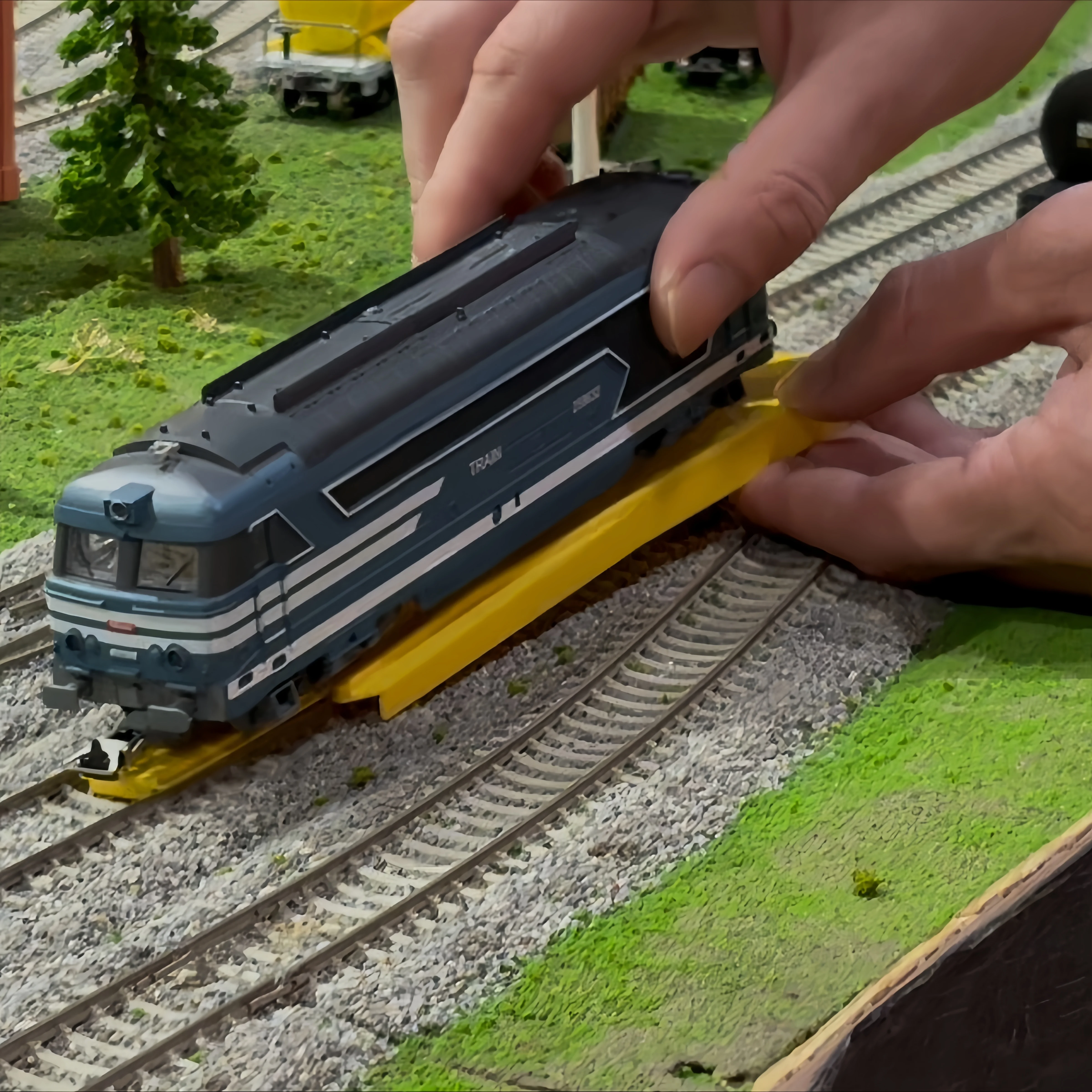 Strumento di allineamento del binario del treno modello in scala Ho, maschera di posizionamento del binario di precisione per un posizionamento accurato del treno su rotaie