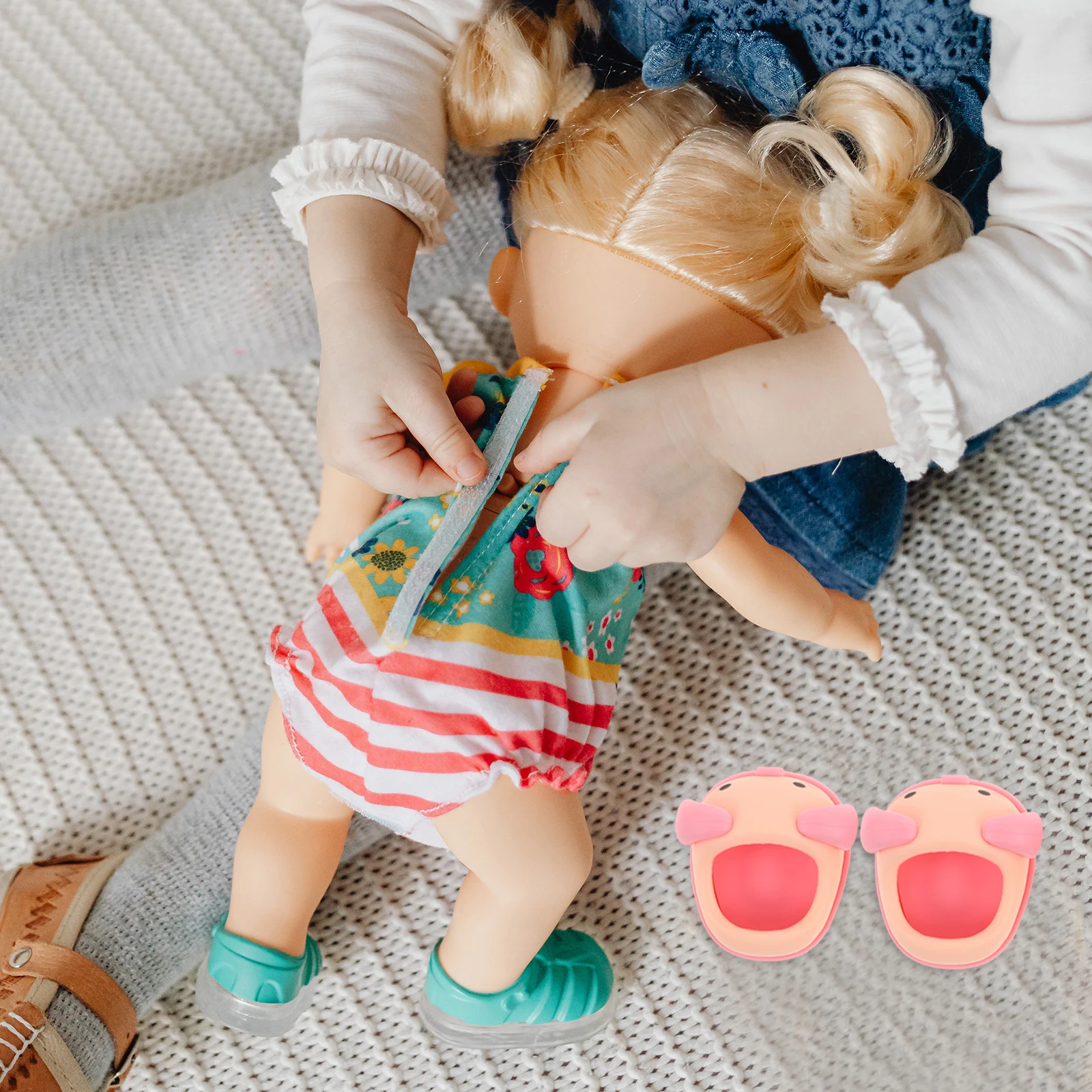 1 par de zapatos en miniatura: adorables accesorios de vestir para calzado, decoración de zapatos con animales de dibujos animados encantadores, Ideal para juego de rol