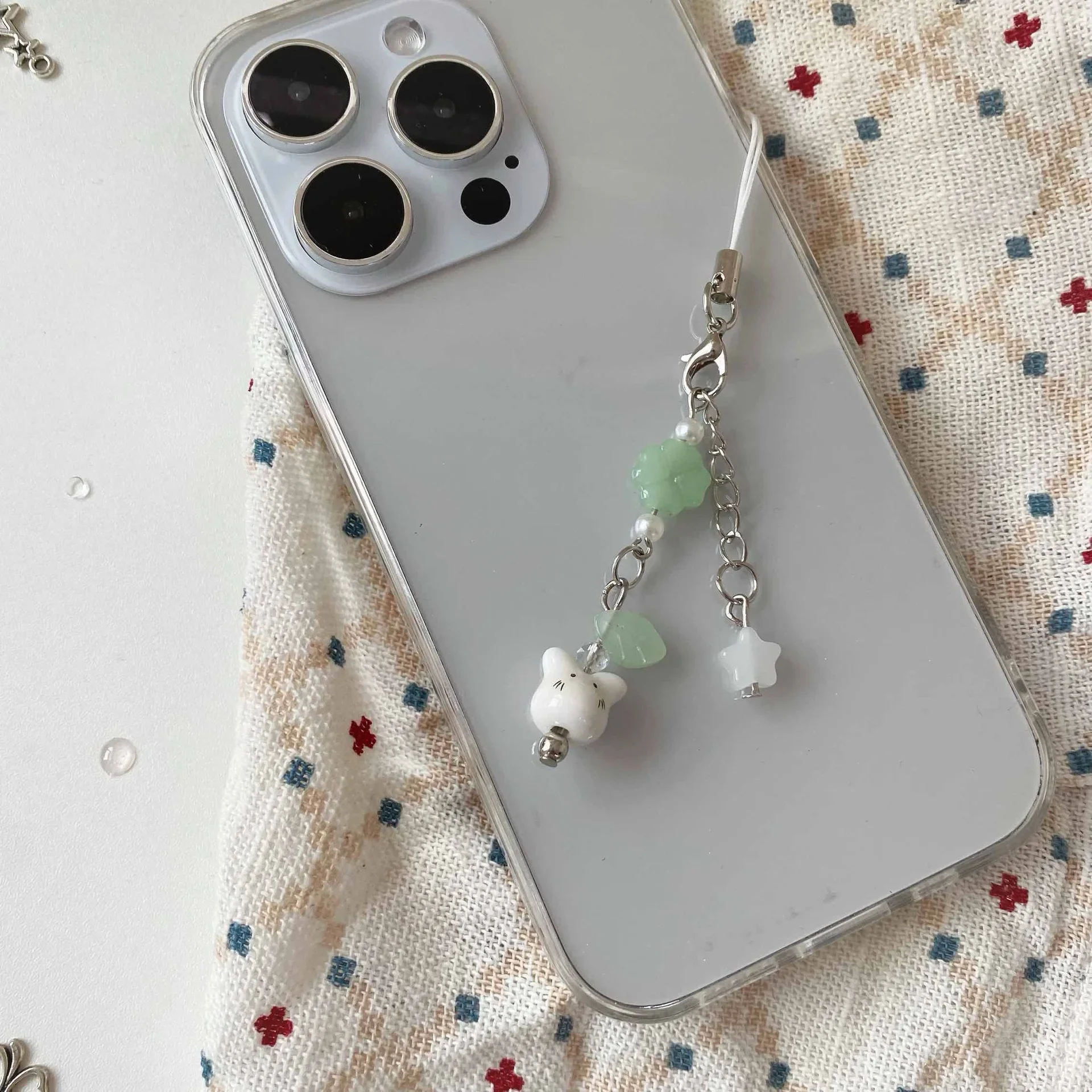 Handmade Lucky Leaf Phone Charms Ceramic White Cat Pendant Beaded Charm Keychain Strap Cord Phone Case Bag Pendant