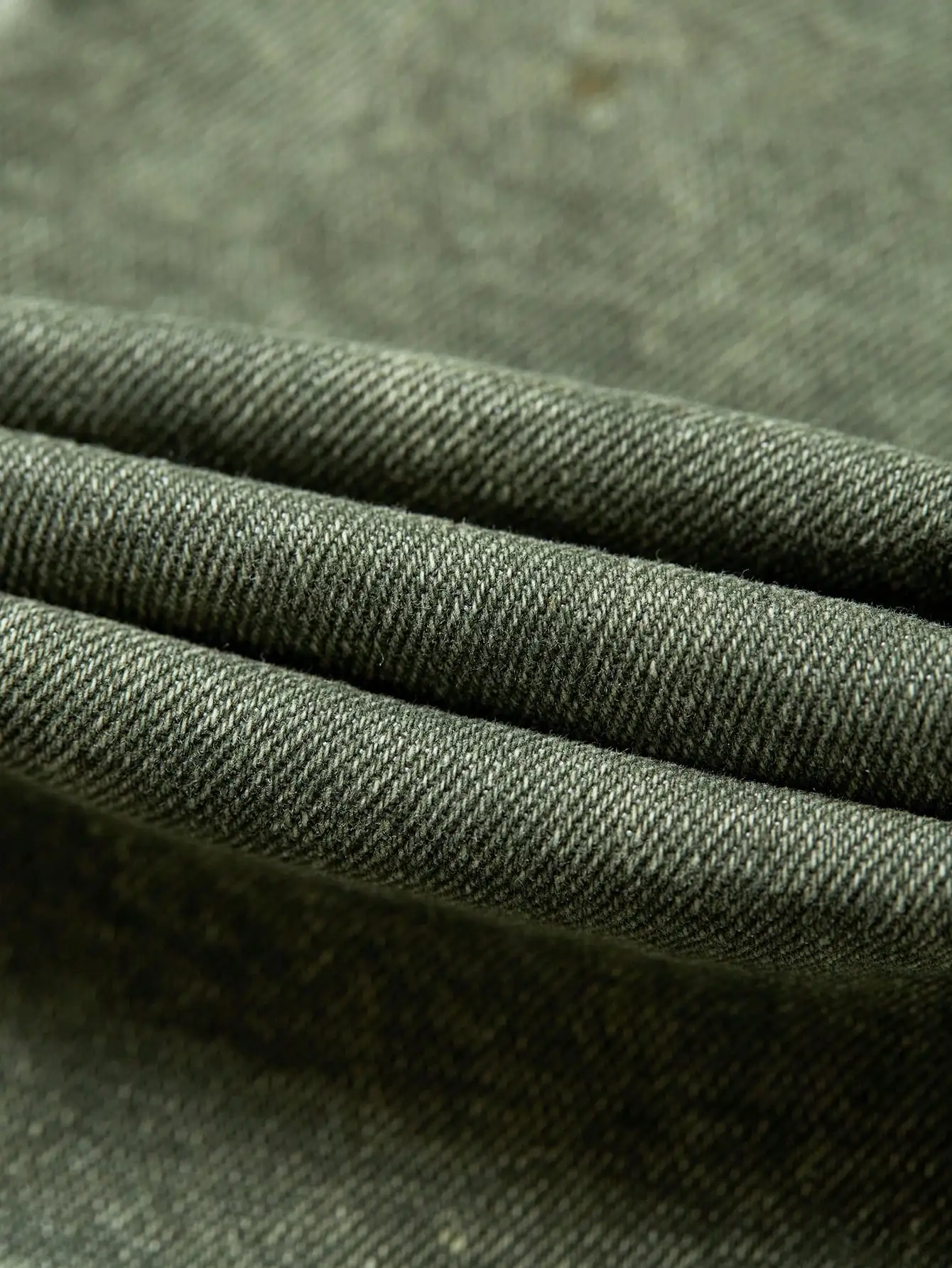 レディース オリーブグリーン デニム ミニスカート カーゴポケット付き ストレッチ素材 ボディコンフィット