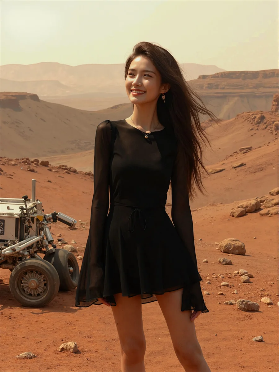 ชุดเดรสสีดำสำหรับผู้หญิง สายเดี่ยว แขนบานระบาย ชั้นระบายเป็นชั้นๆ แบบเจ้าหญิง หวาน น่ารัก สวย น่ารัก