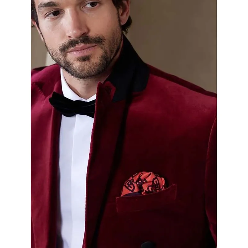 Trajes de terciopelo rojo con doble botonadura para hombre, chaqueta de 2 piezas a la moda de alta calidad, pantalones elegantes para novio, trajes