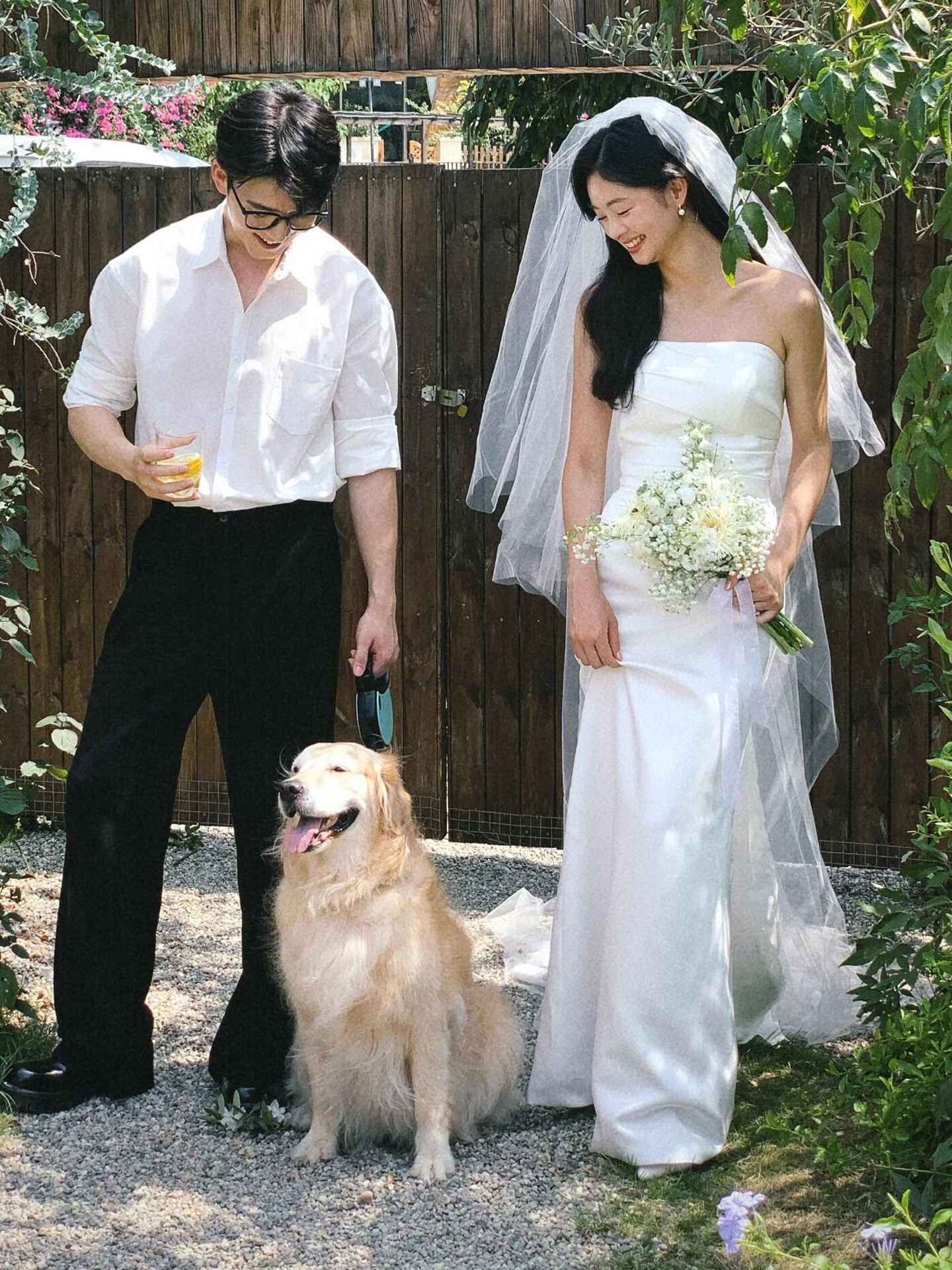 

Легкое свадебное платье в корейском стиле 2026: Новинка, простое, для фотосессий в путешествиях, атласное, без бретелек, белое, в лесном стиле, на заказ