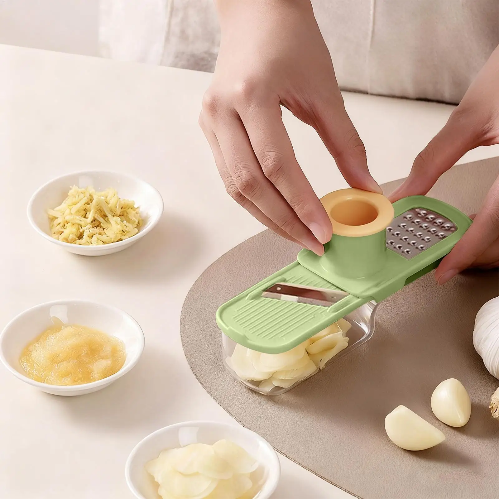 

Garlic Grinder Stainless Steel Blade Veggie Shredder Non-slip Crusher Onion Food Fruit Carrot Slicer Multi-function Kitchen tool