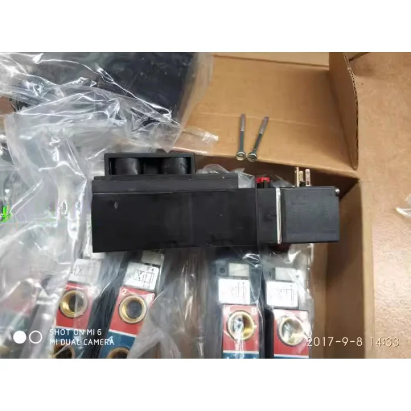 1 قطعة لباود 5470 00135211 صمام الملف اللولبي المؤازر 5470